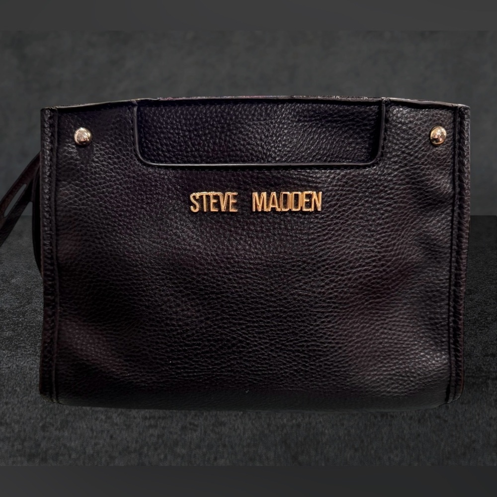 Steve Madden Faux Leather Crossbody Bag- 4 Compartments- Some Wear